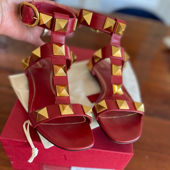 Red Valentino Rock Stud Sandals size Eu 37 worn on 3 times.. - Picture 7 of 10